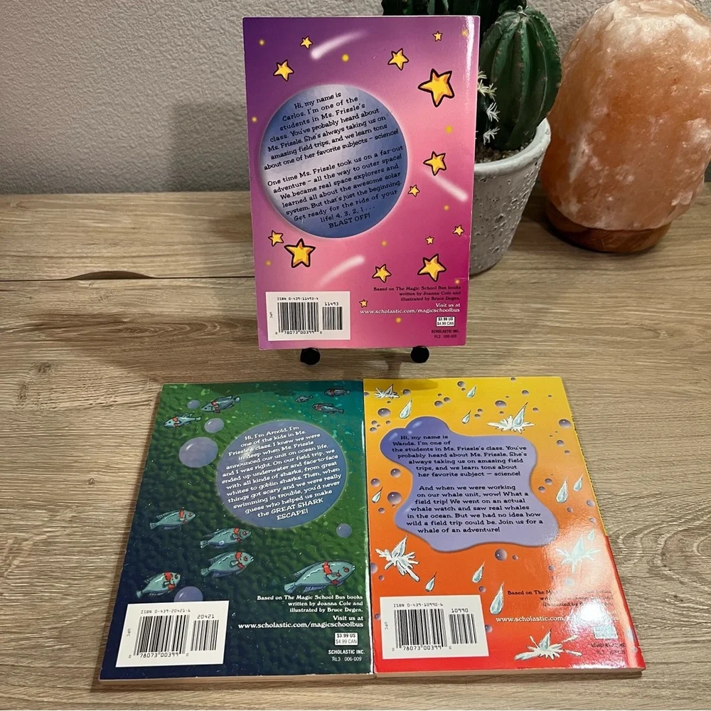 Magic School Bus Chapter Books‎ Lot of 3 | Space, Sharks, Whales Scholastic STEM